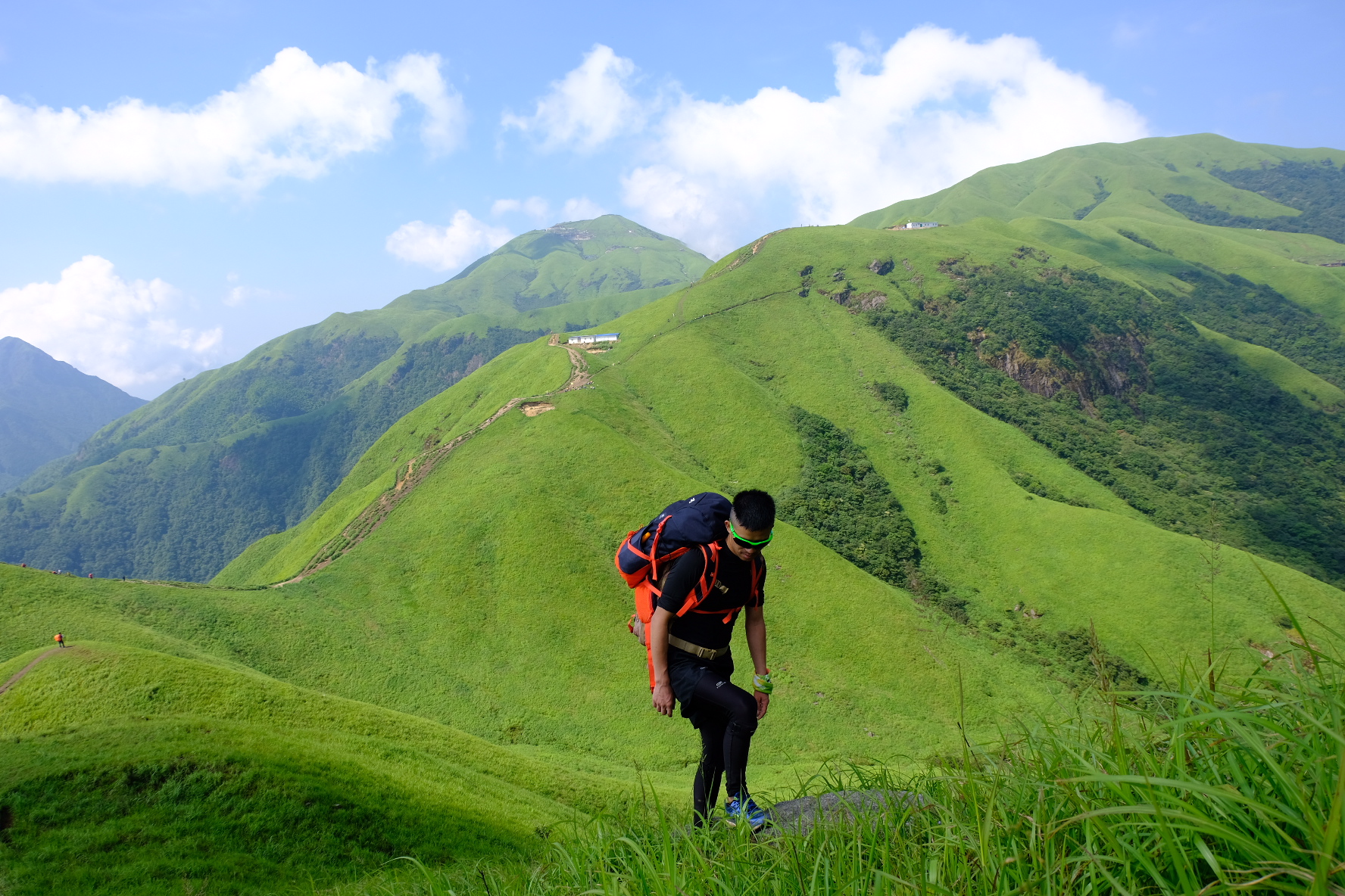32号,城市轻户外旅行 - 【马头山飞拉达】在丹霞绝壁上起舞